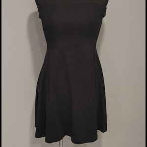 Black strapless dress